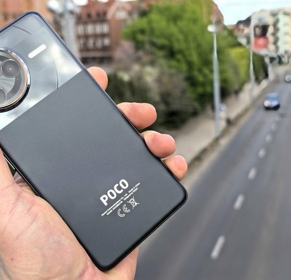 Poco F7 Ultra Price in Pakistan