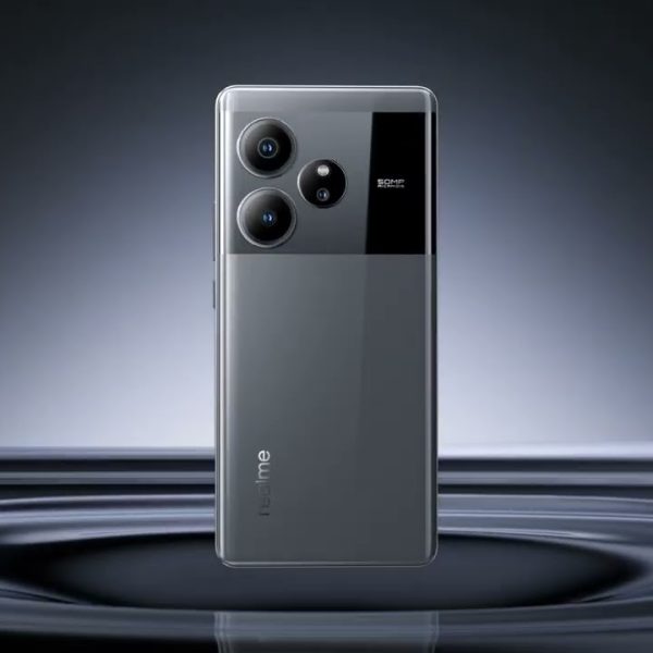 Realme GT 6 Price in Pakistan